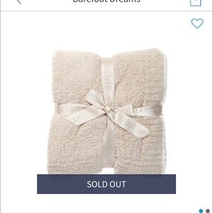 Barefoot dreams blanket